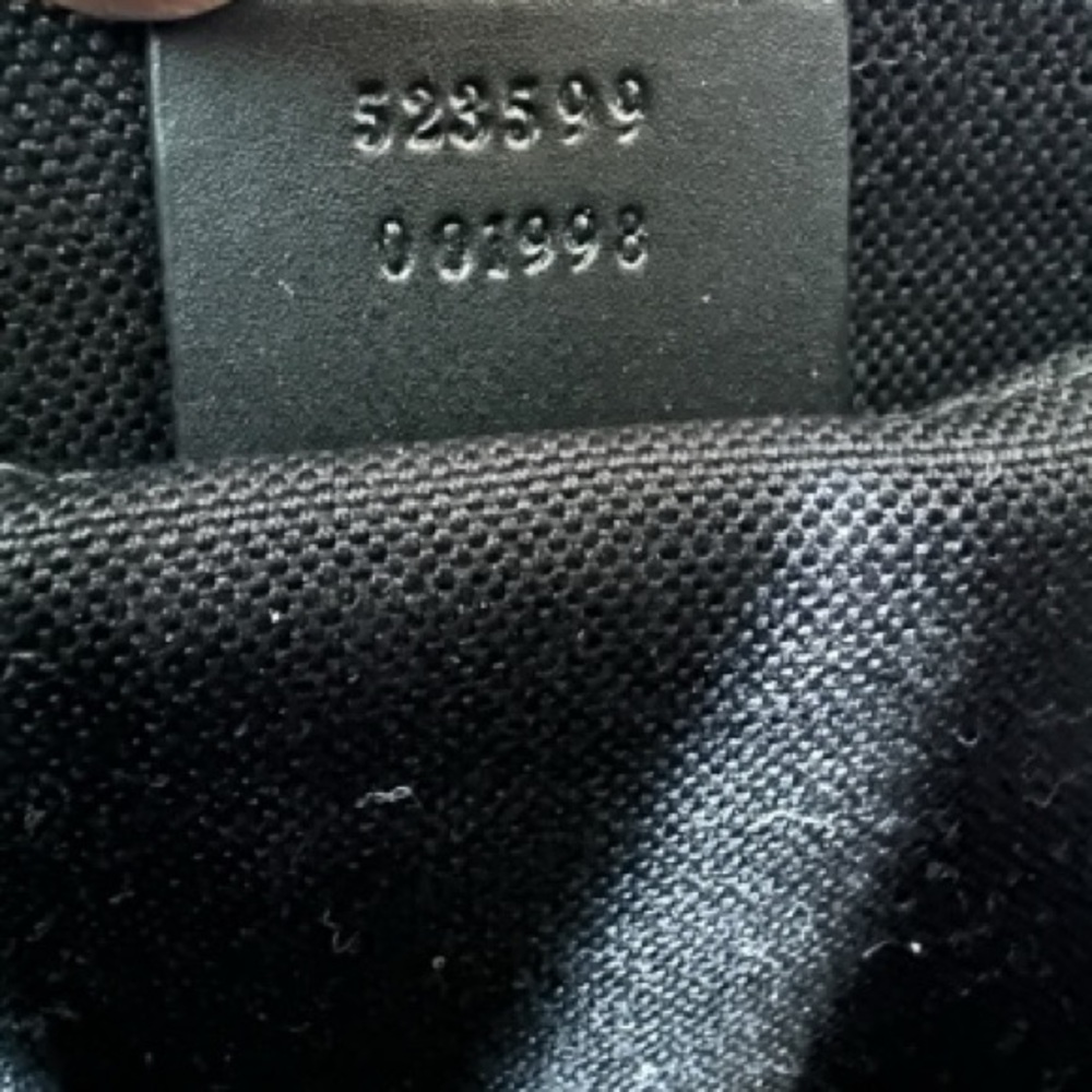 Gucci Messenger Bag GG Supreme Unisex Crossbody or Shoulder - Picture 12 of 15